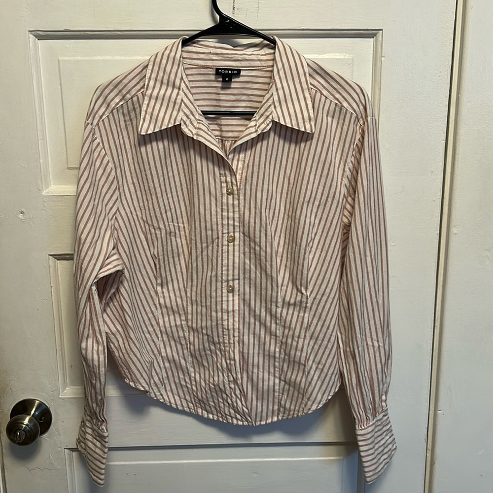 Torrid shirt
